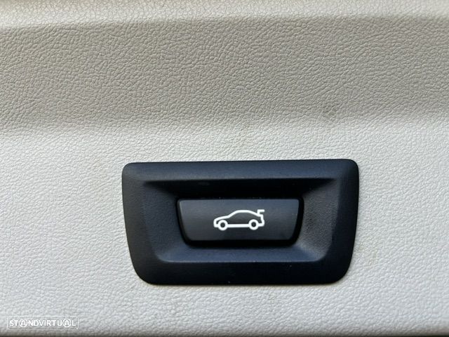 BMW X3 30 i xDrive xLine - 40