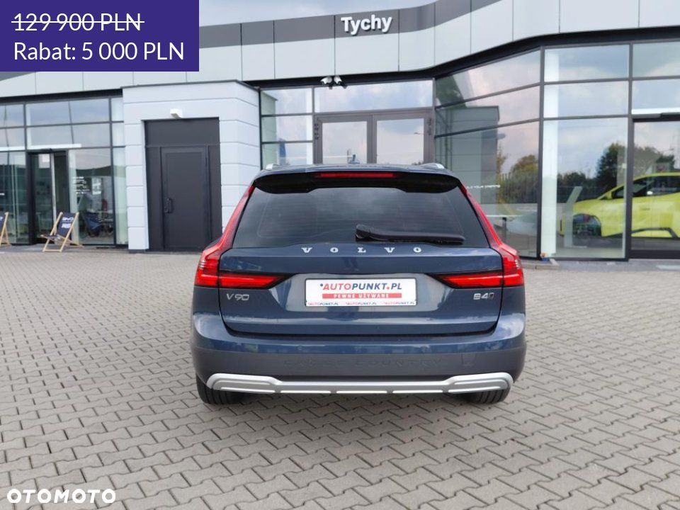 Volvo V90 Cross Country - 4