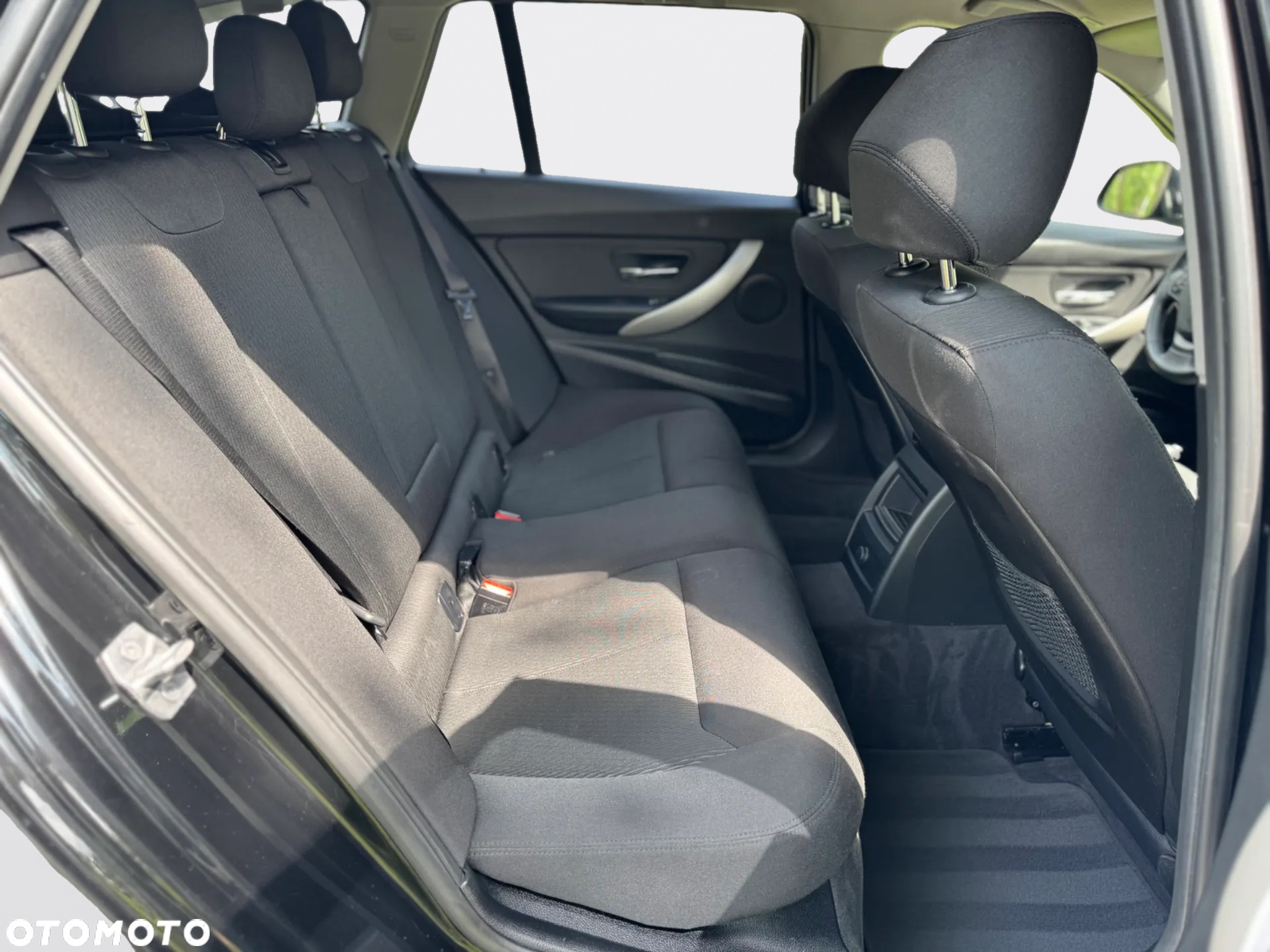 BMW Seria 3 320d - 12