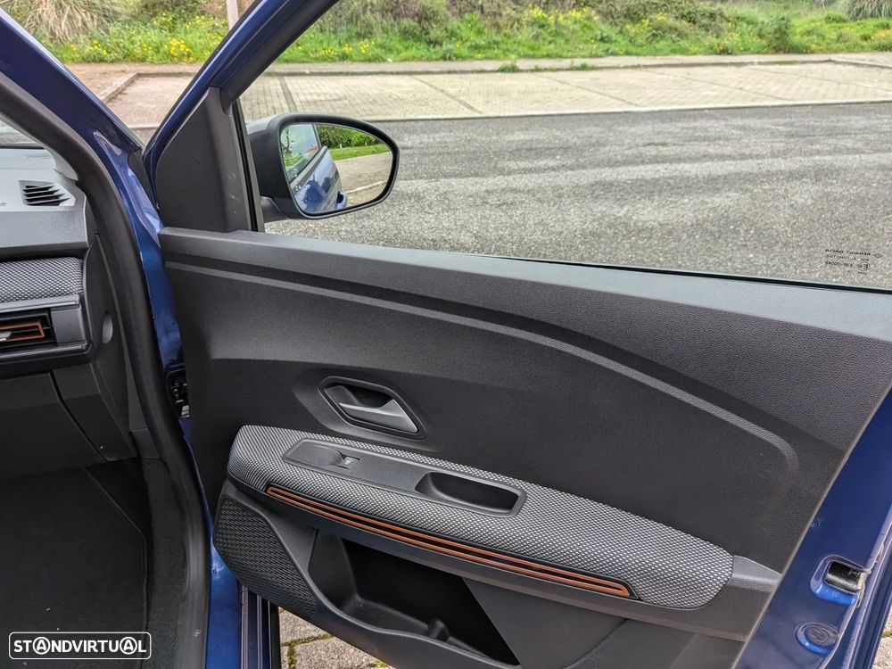 Dacia Sandero Stepway TCe 110 Expression + - 16