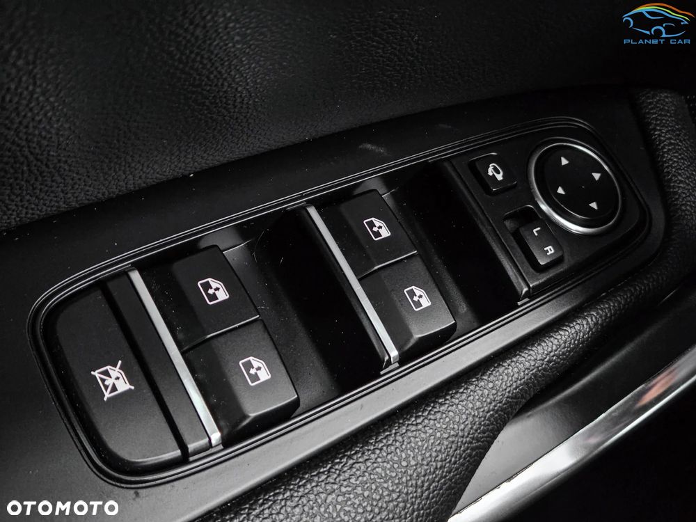 Kia ProCeed 1.6 CRDi DCT7 SCR GT LINE - 28