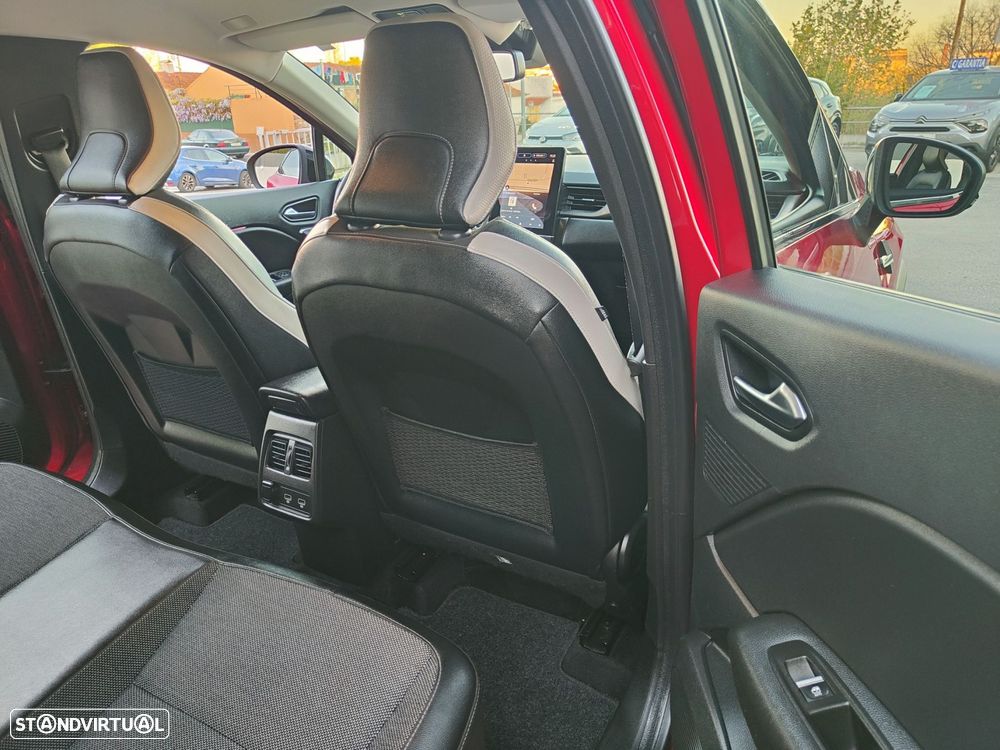 Renault Captur 1.3 TCe Intens - 32