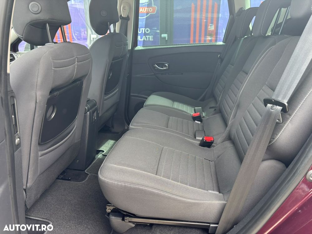 Renault Scenic - 32