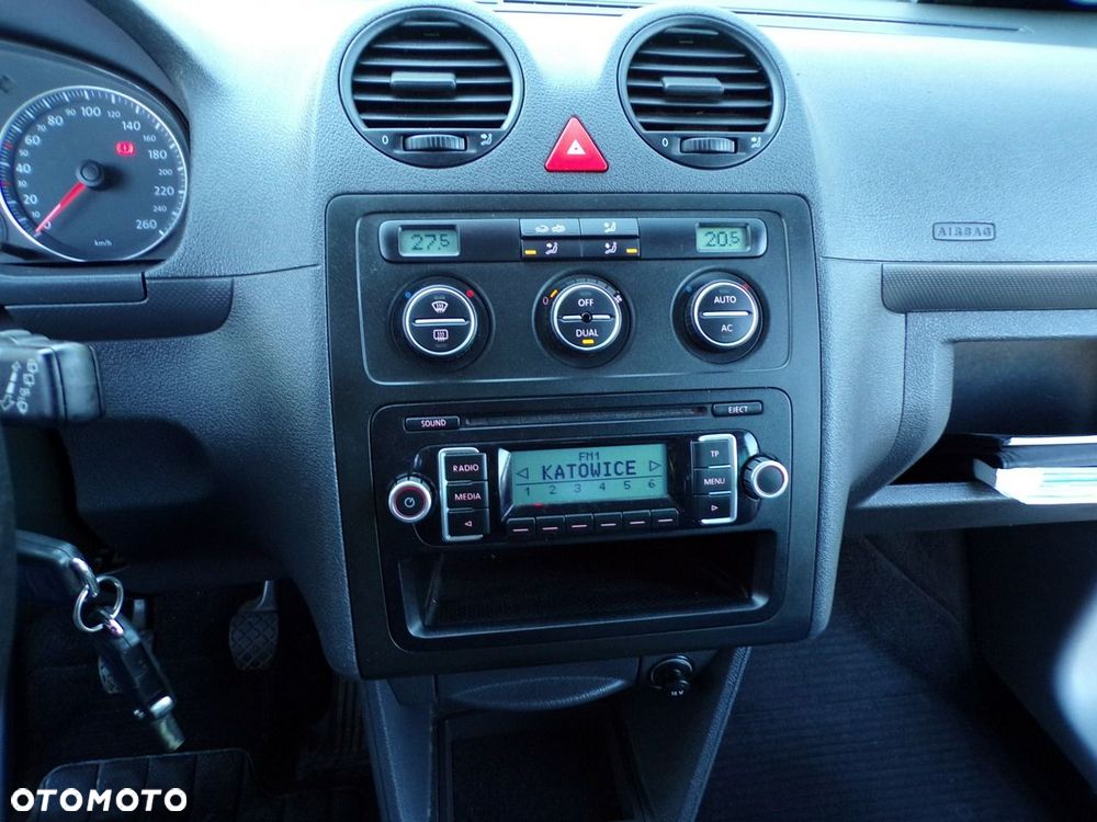 Volkswagen Caddy - 25