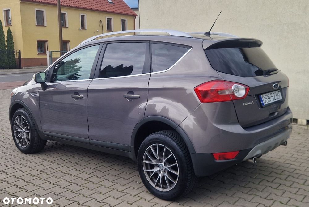 Ford Kuga - 3