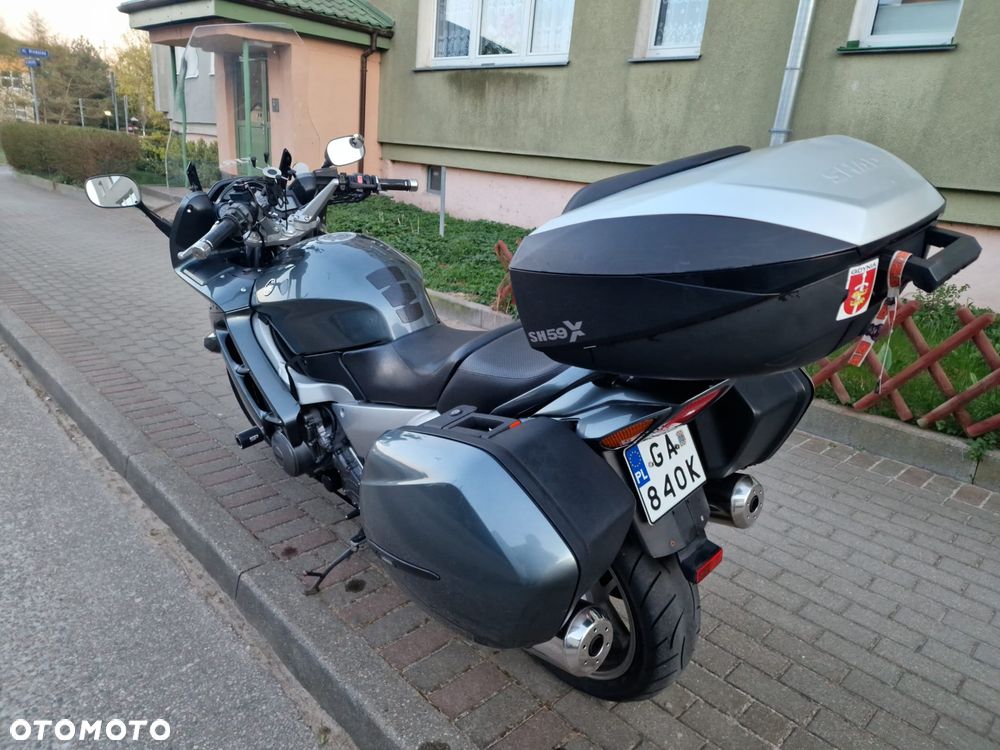 Yamaha FJR - 13