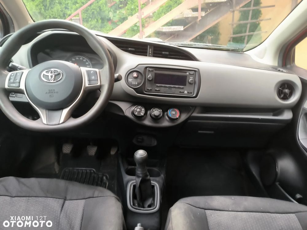 Toyota Yaris - 11
