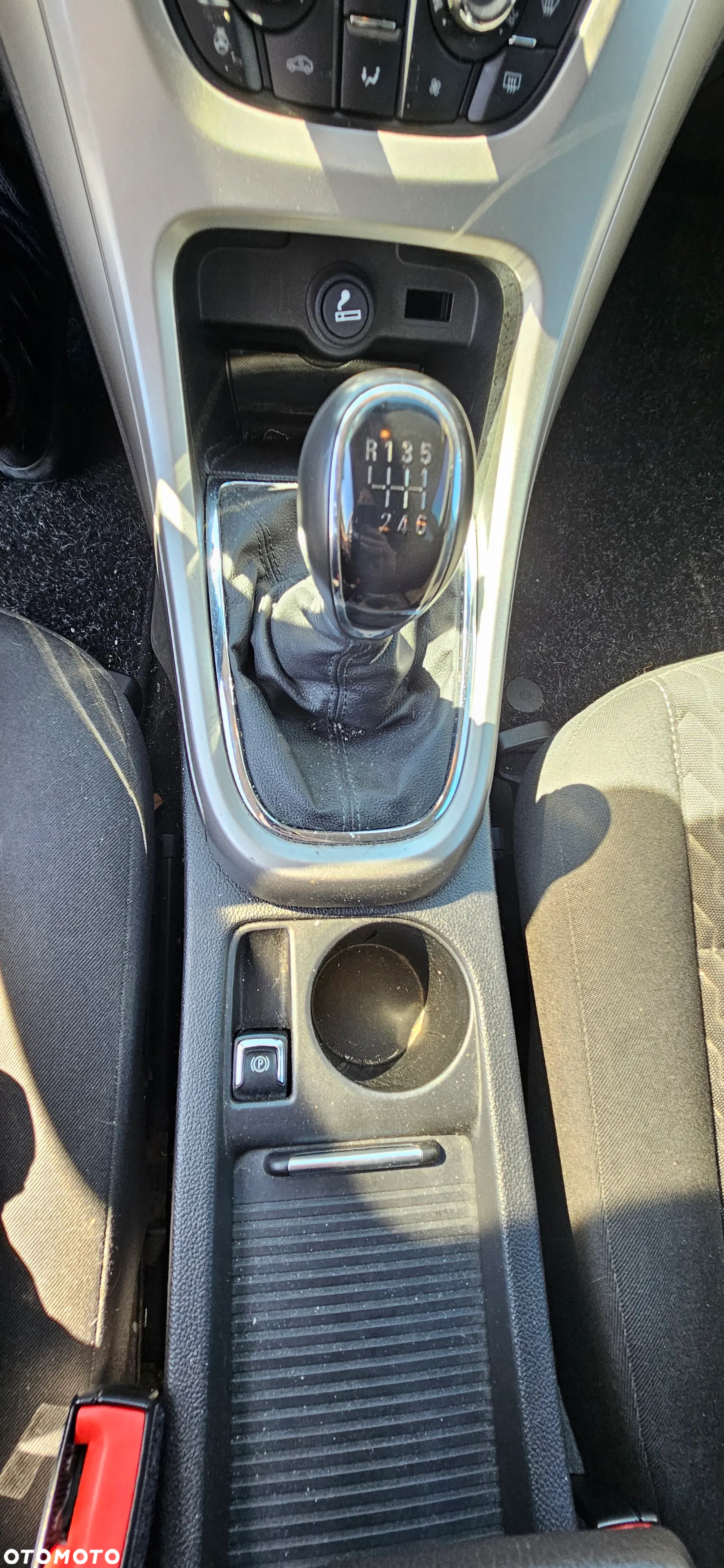 Opel Astra 1.4 Turbo Active - 26
