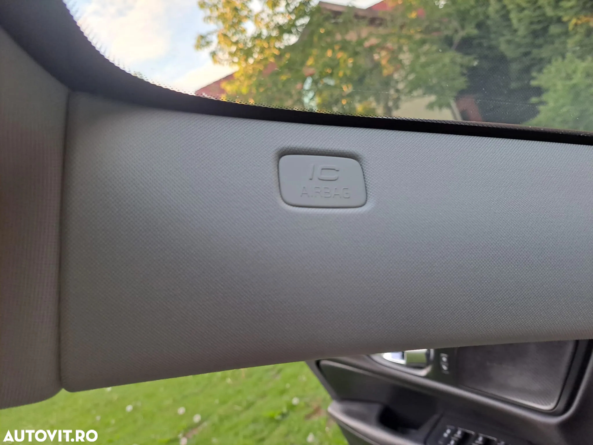Volvo V60 T4 Momentum Pro - 38