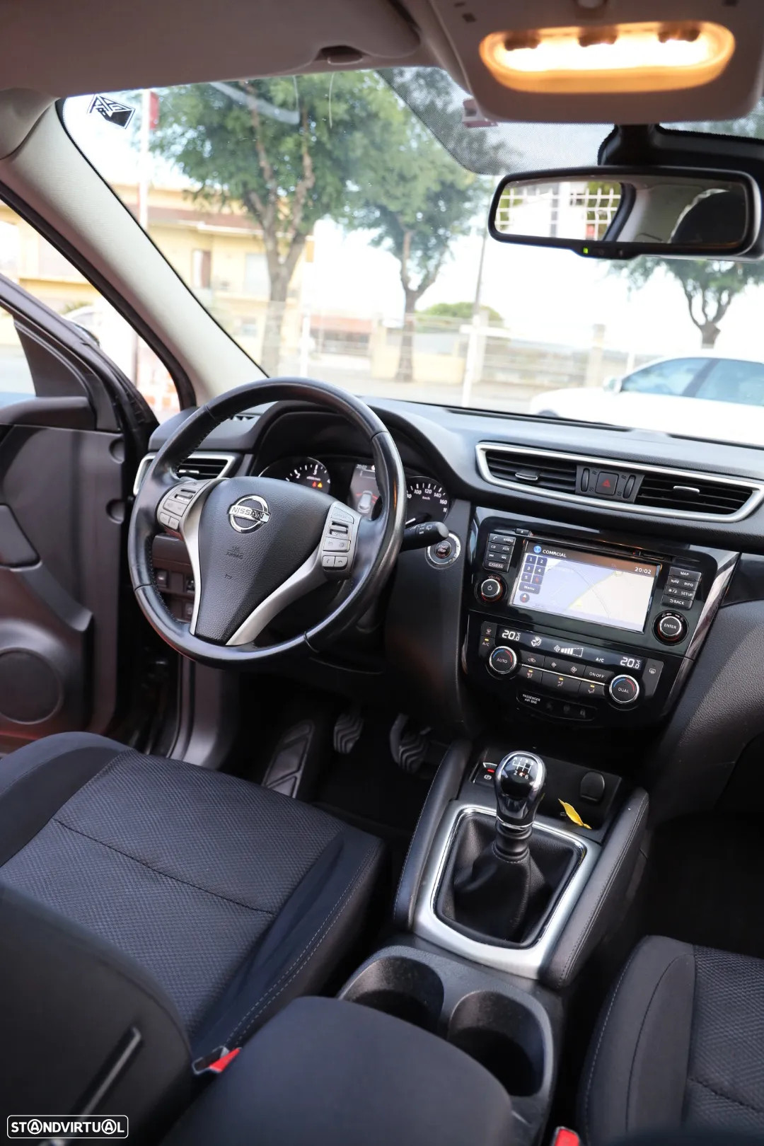 Nissan Qashqai 1.5 dCi N-Connecta 18 - 16