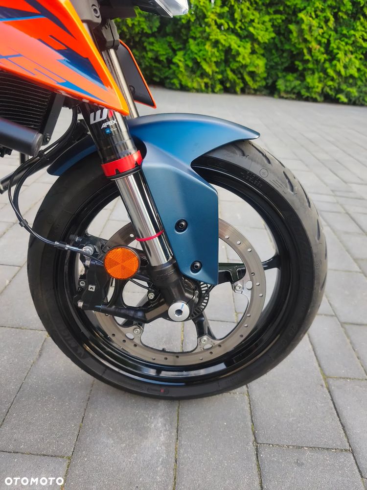 KTM Duke - 11