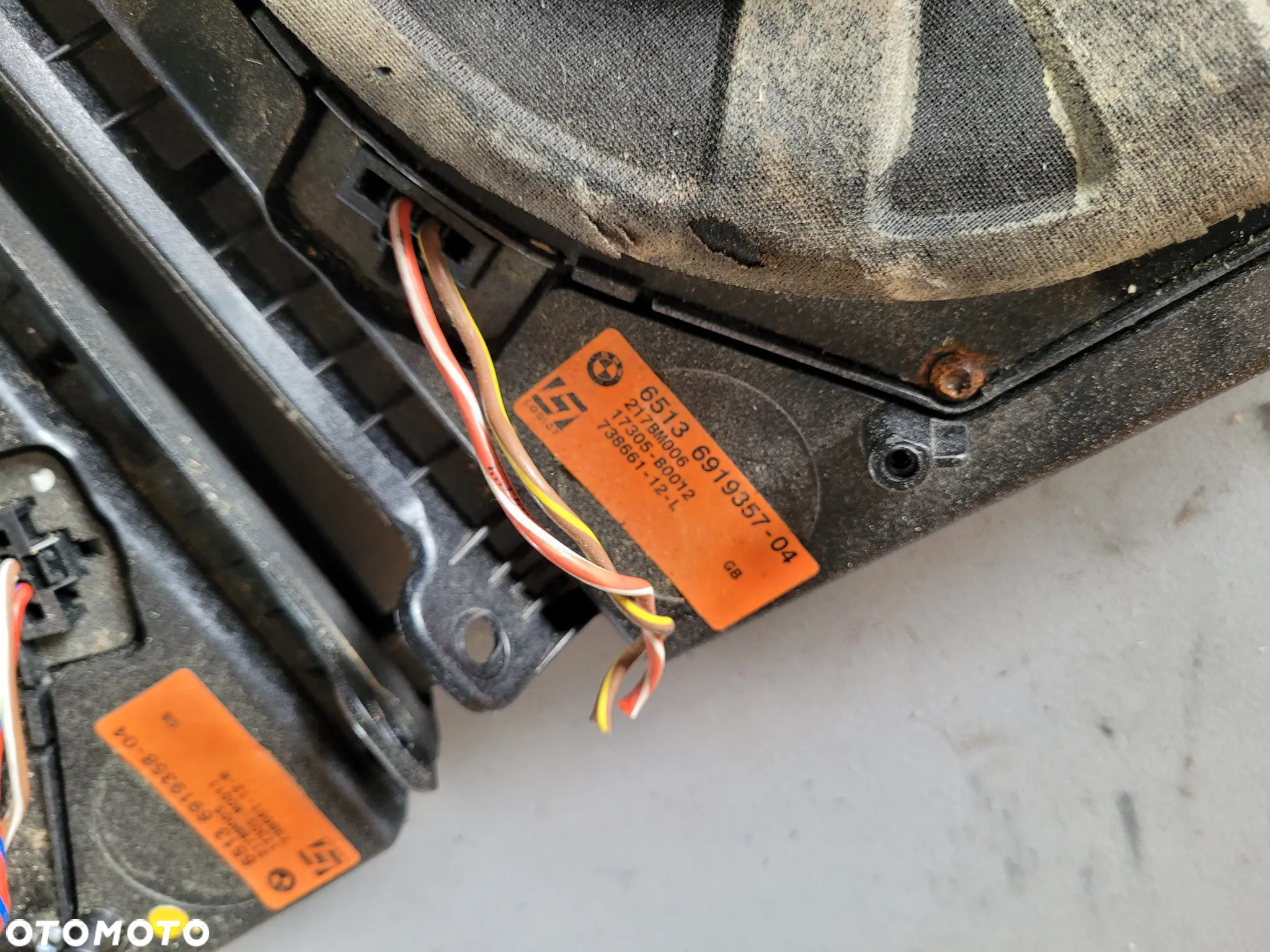 Głośnik niskotonowy subwoofer BMW E60 E61 2006r 6919357 6919358 Logic7 - 4