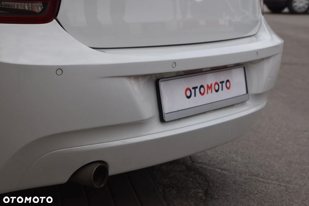 BMW Seria 1 116d DPF Edition Sport - 16