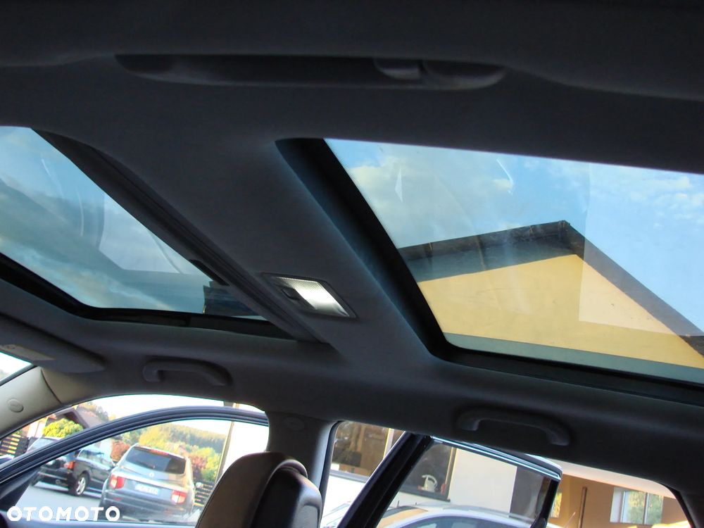 Kia Sorento - 24