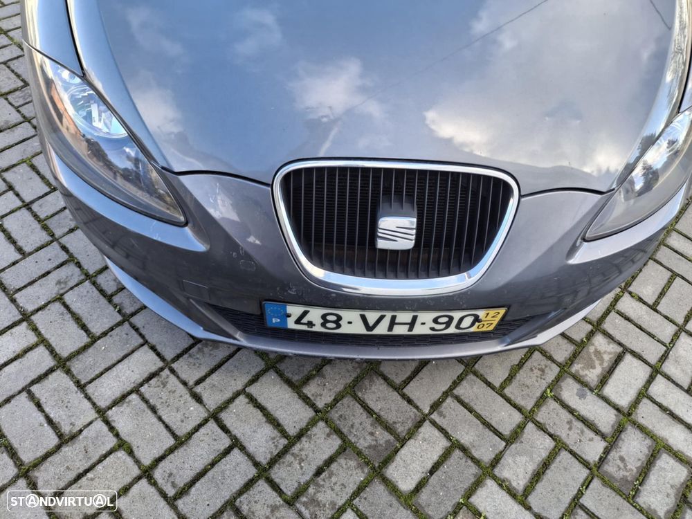 SEAT Leon 1.6 TDI DPF E-Ecomotive Style Copa - 4