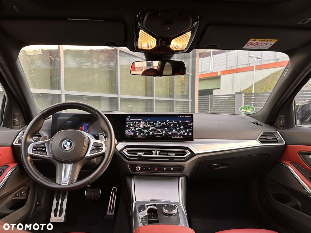 BMW Seria 3 330e Touring xDrive M Sport - 15