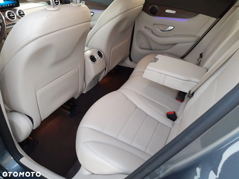 Mercedes-Benz GLC 200 4-Matic - 19