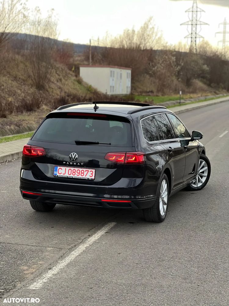Volkswagen Passat Variant 2.0 TDI SCR DSG Highline - 3