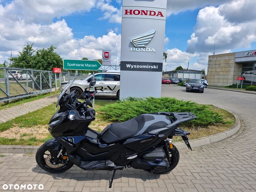 Honda ADV350 - 7