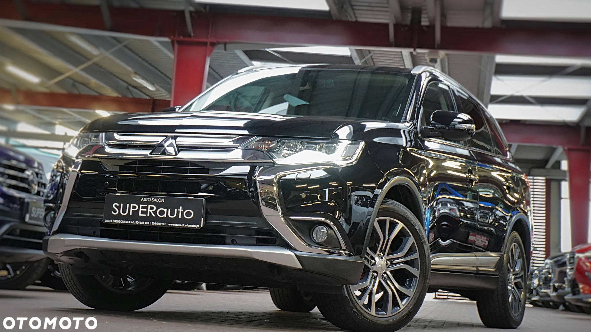 Mitsubishi Outlander 2.0 Intense + Navi 4WD CVT - 5