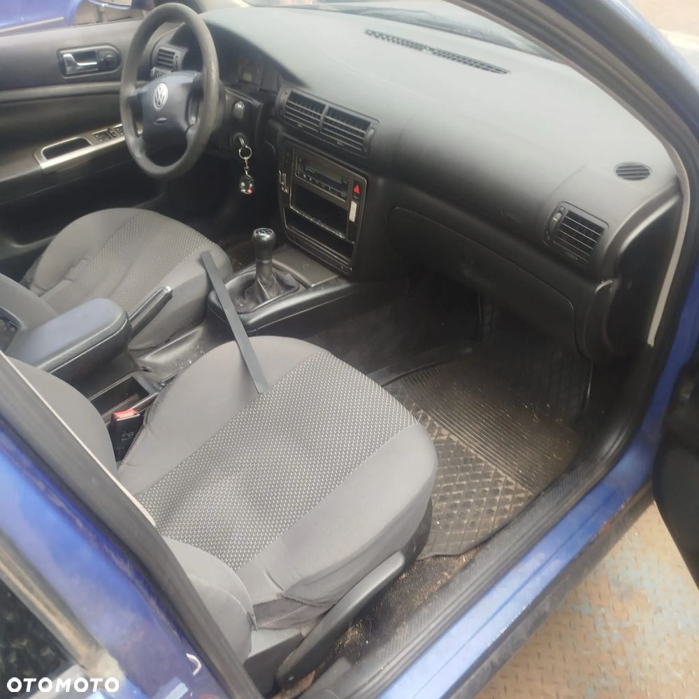 Volkswagen Passat B5 na części . - 4