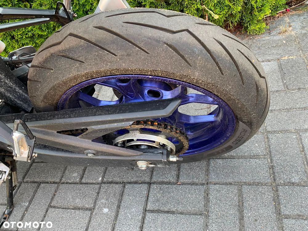 Yamaha YZF - 7