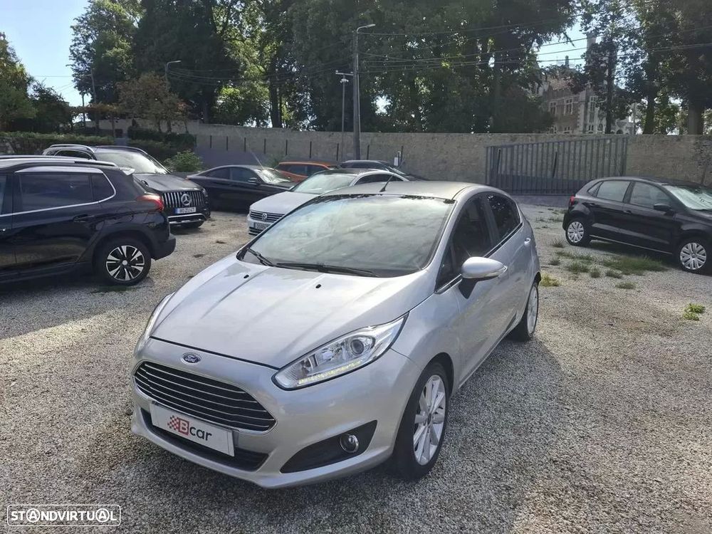 Ford Fiesta 1.0 Ti-VCT Titanium - 25