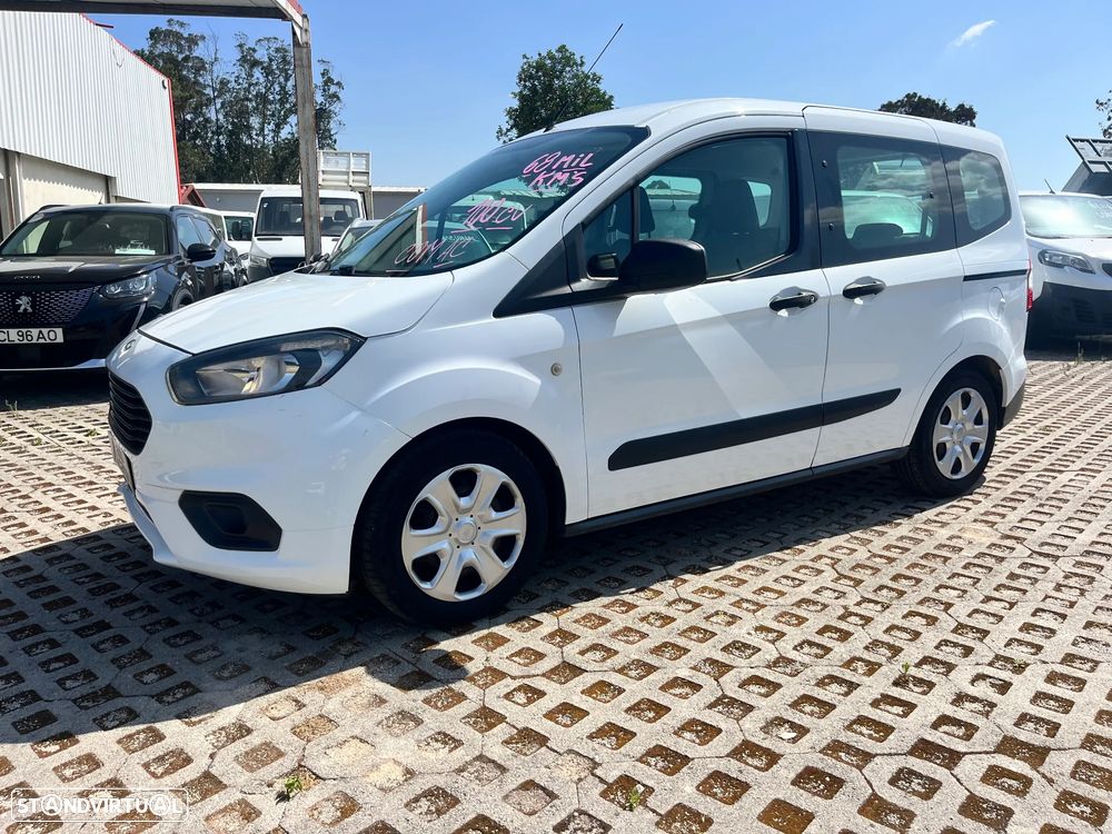 Ford Tourneo Courier 1.0 EcoBoost Ambiente - 4