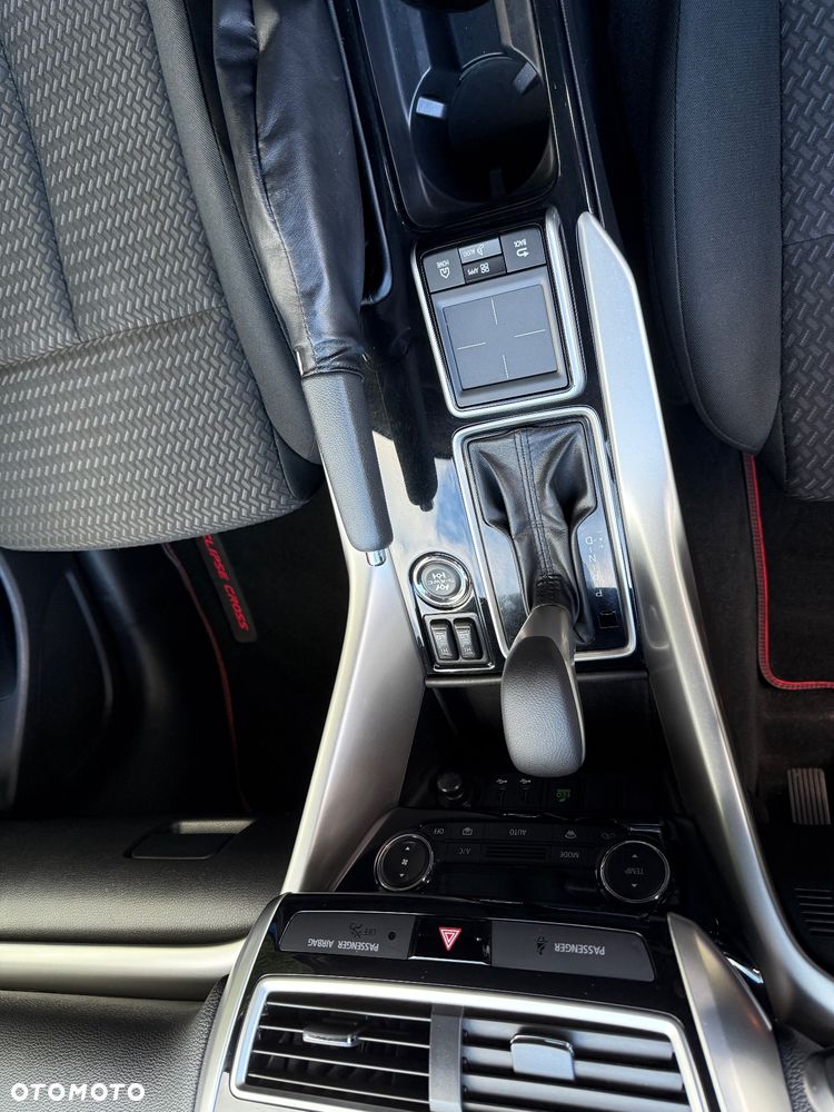 Mitsubishi Eclipse Cross 1.5 T GPF Intense Plus CVT 4WD - 18