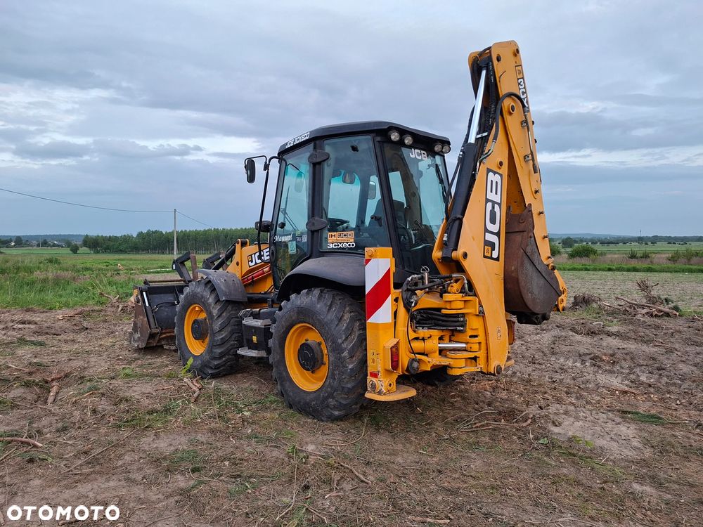 JCB 3 CX - 4