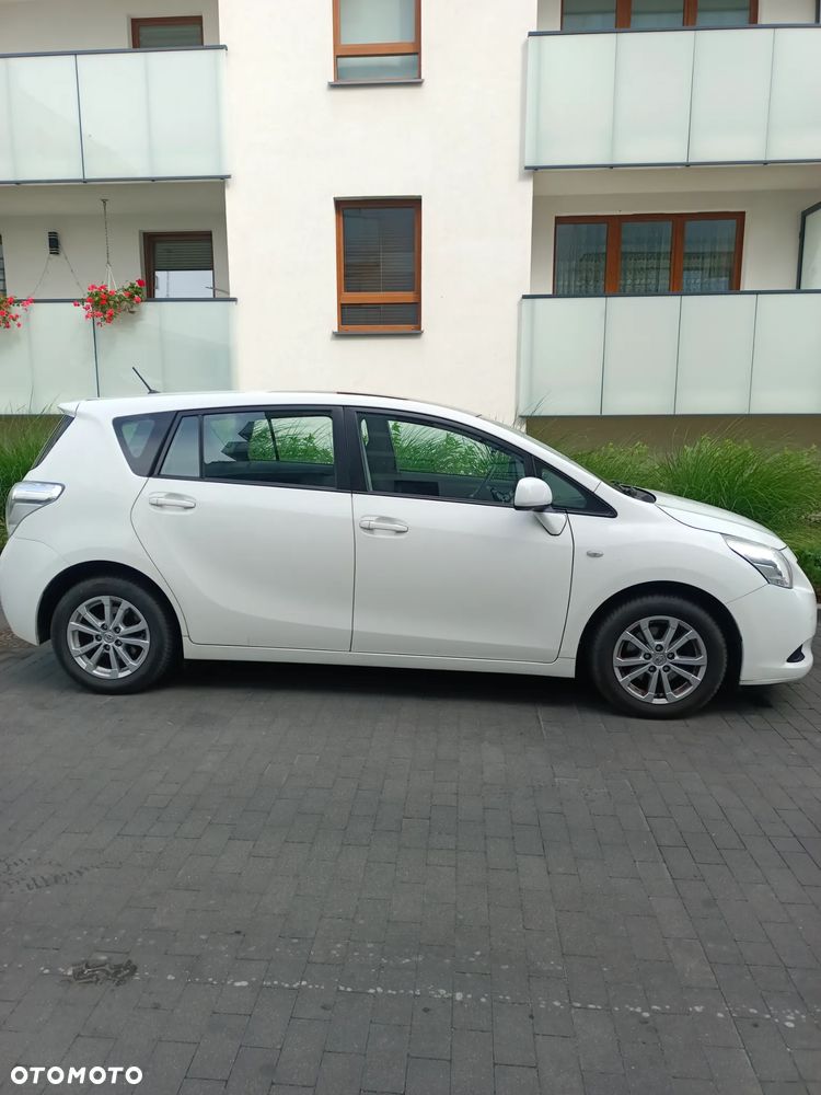 Toyota Verso 1.8 Premium EU5 MS - 2