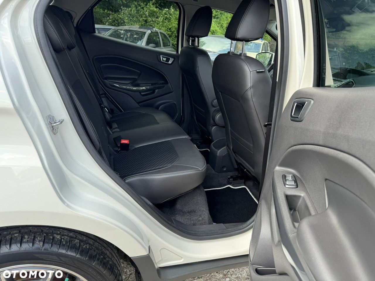 Ford EcoSport - 16
