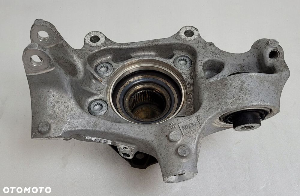 ZWROTNICA PIASTA TYŁ LEWA AUDI Q5 II 80A 2018- - 2