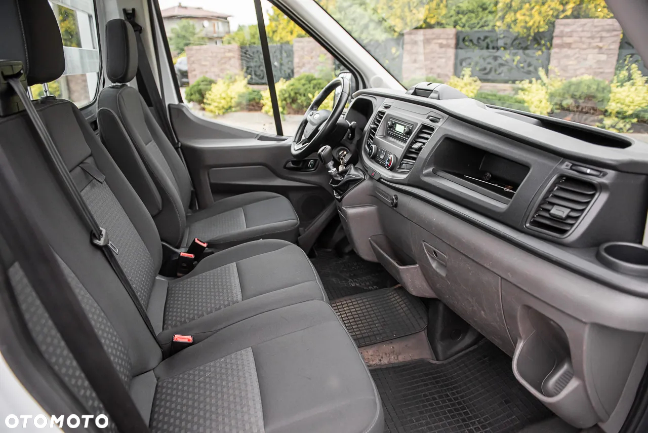 Ford Transit - 18
