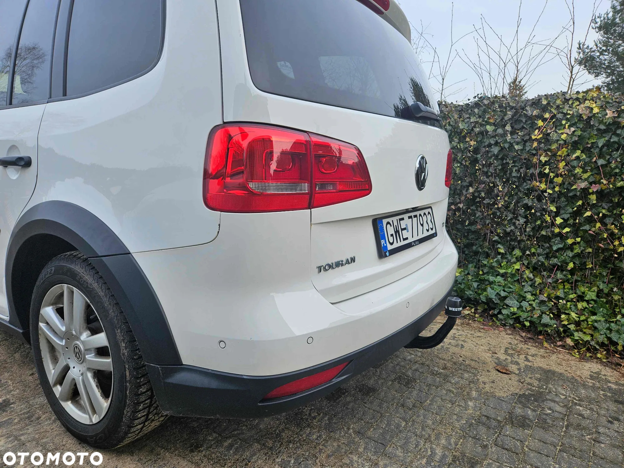 Volkswagen Touran 1.6 TDI DPF Cross - 12