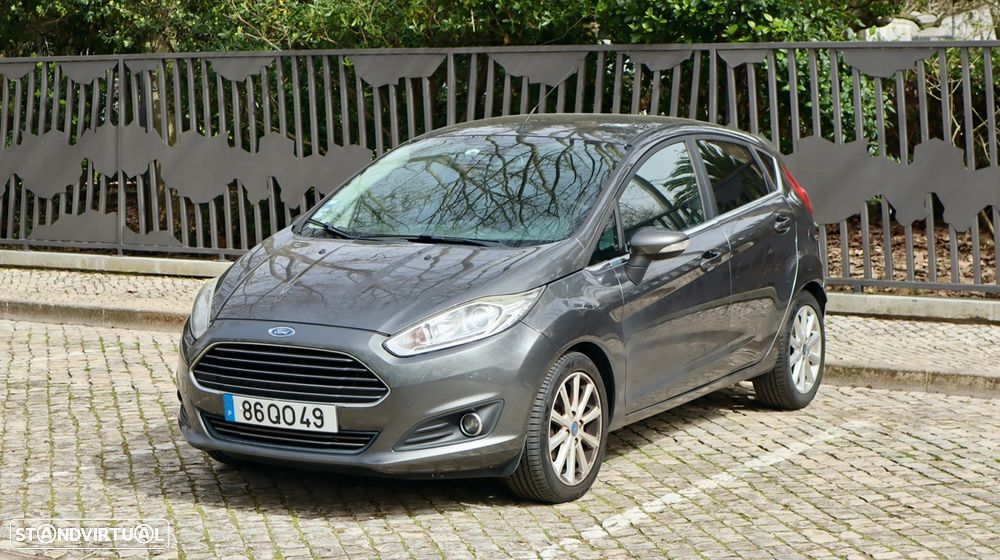 Ford Fiesta 1.0 T EcoBoost Titanium PowerShift - 6