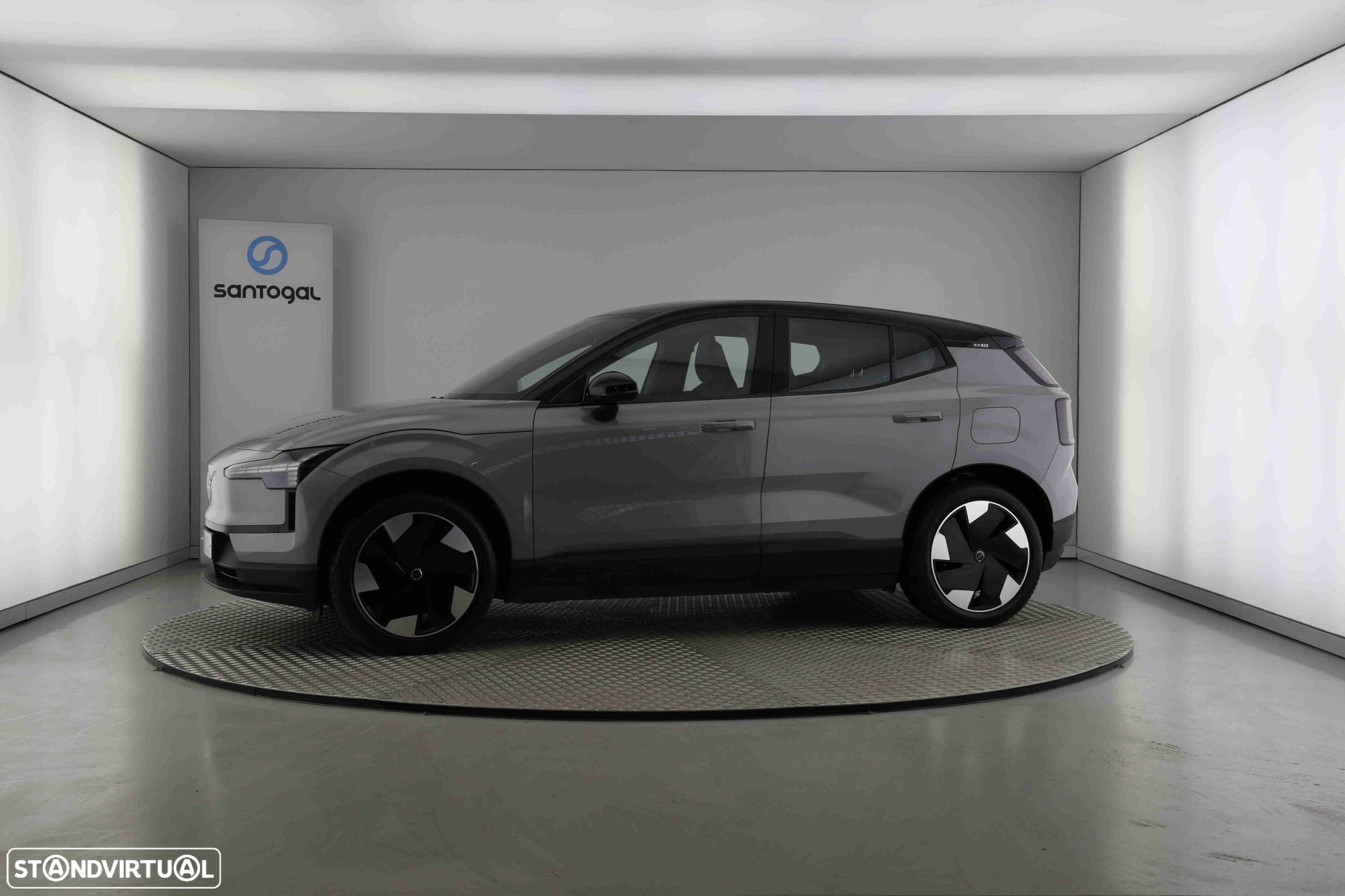 Volvo EX30 69 kWh Single Motor Extended Range Plus - 3