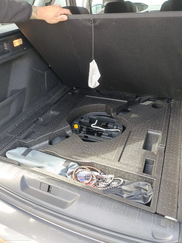 Peugeot 308 SW - 4