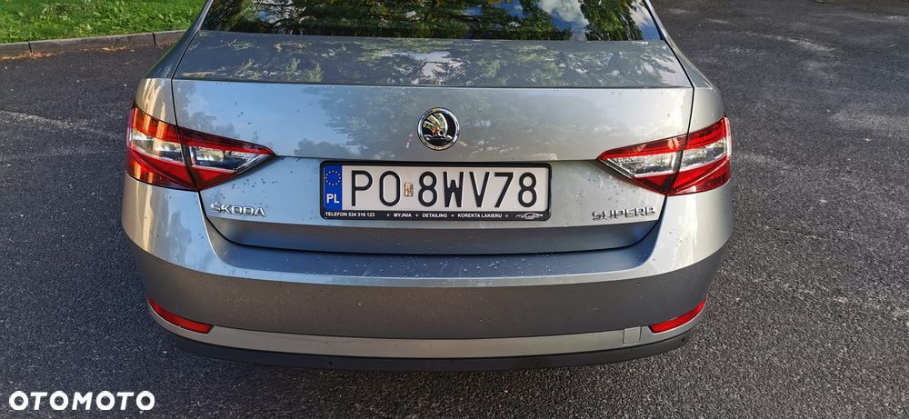 Skoda Superb 1.8 TSI Ambition DSG - 21