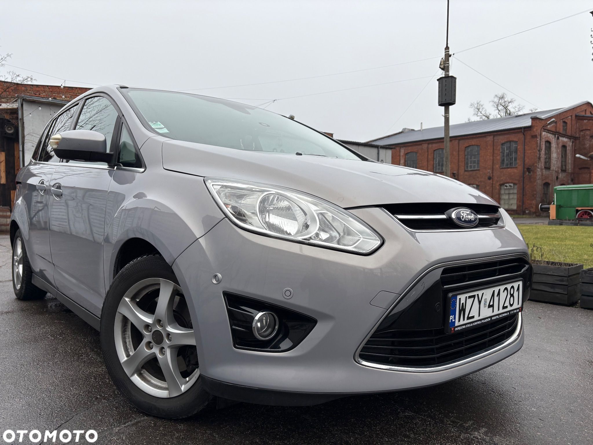 Ford Grand C-MAX - 1