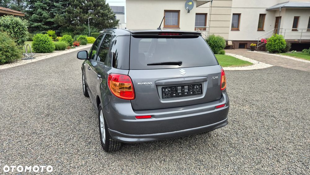 Suzuki SX4 1.6 VVT Streetline 4x2 Club - 4