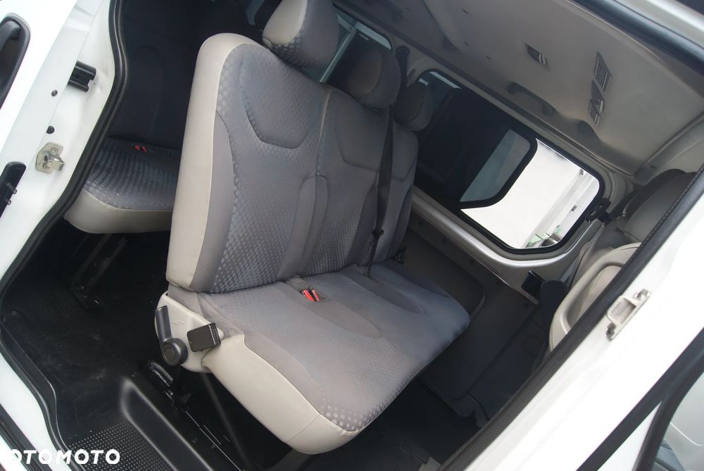 Renault Trafic - 17