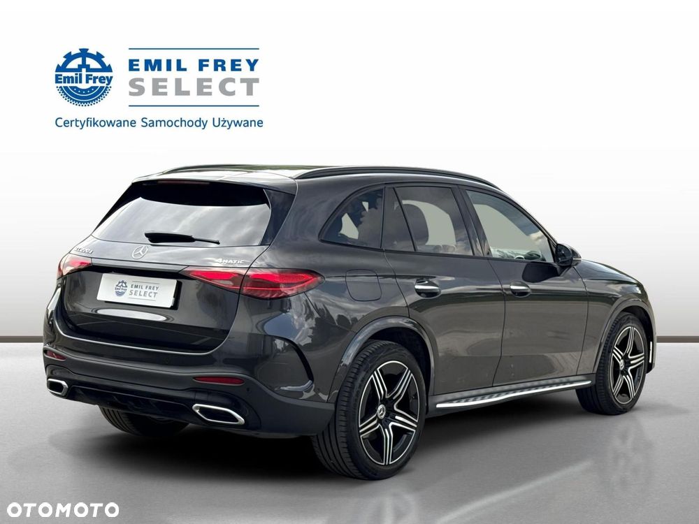 Mercedes-Benz GLC - 6