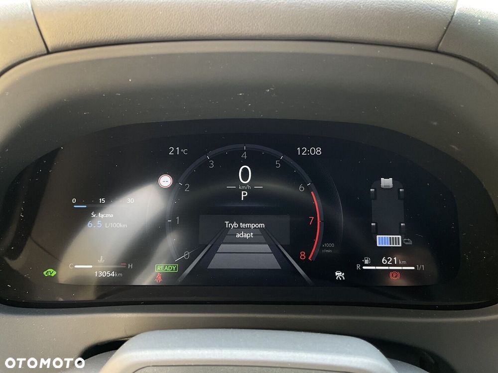 Lexus UX 300h F Sport Design - 25