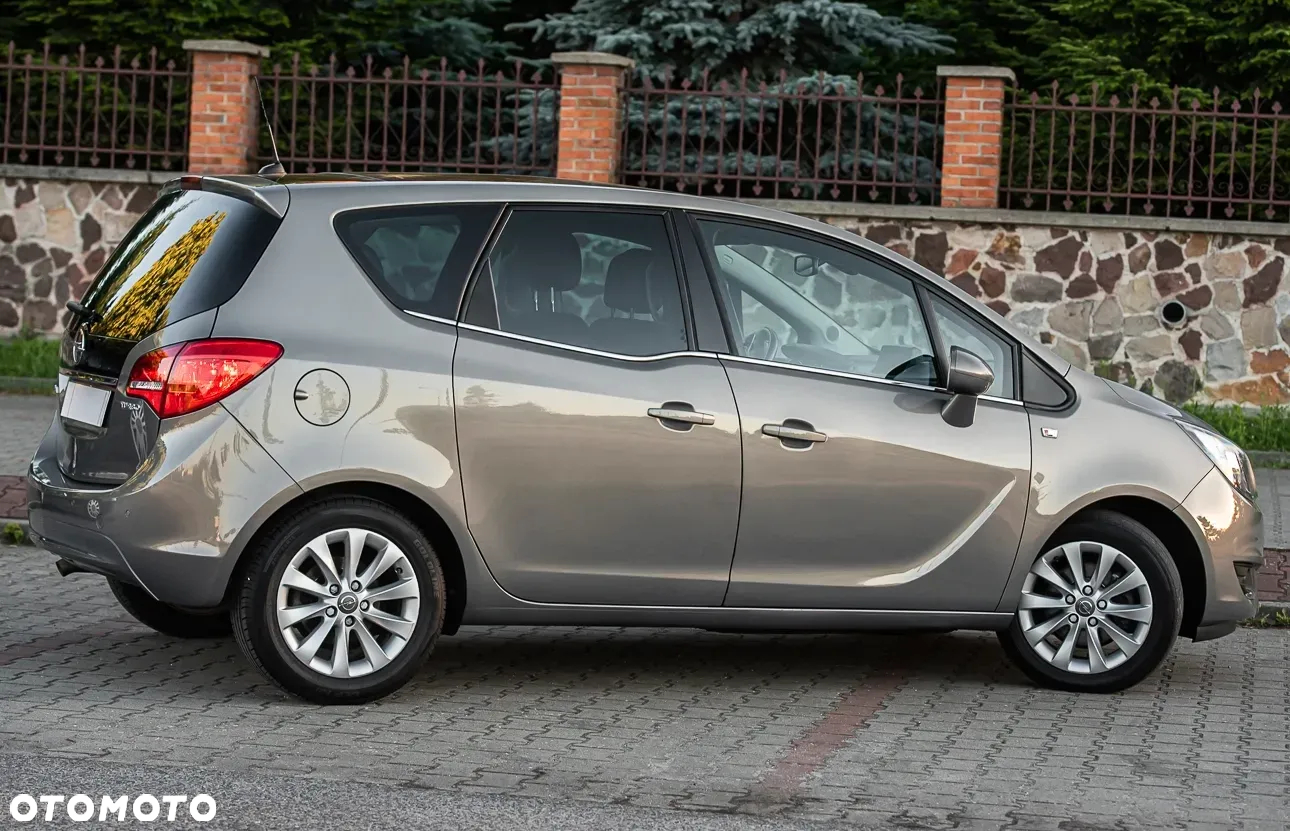 Opel Meriva 1.4 T Cosmo - 14