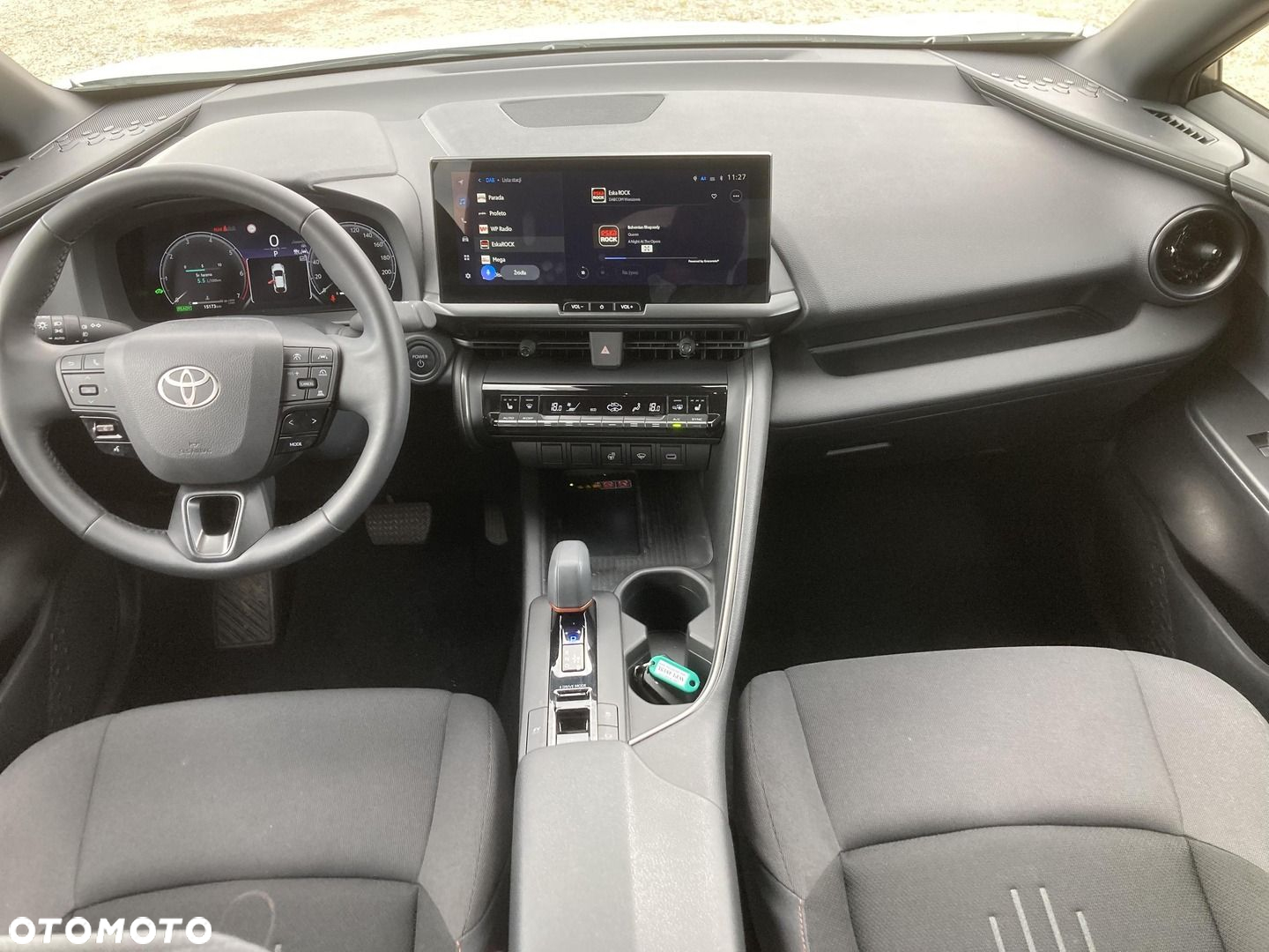 Toyota C-HR - 11