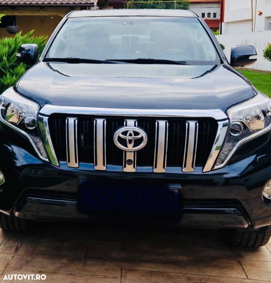 Toyota Land Cruiser 2.8l Turbo D-4D A/T AVS Luxury - 1