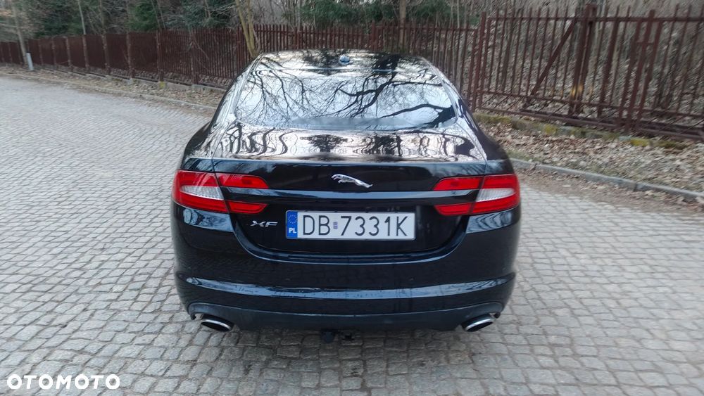 Jaguar XF 3.0 V6 D Portfolio - 8