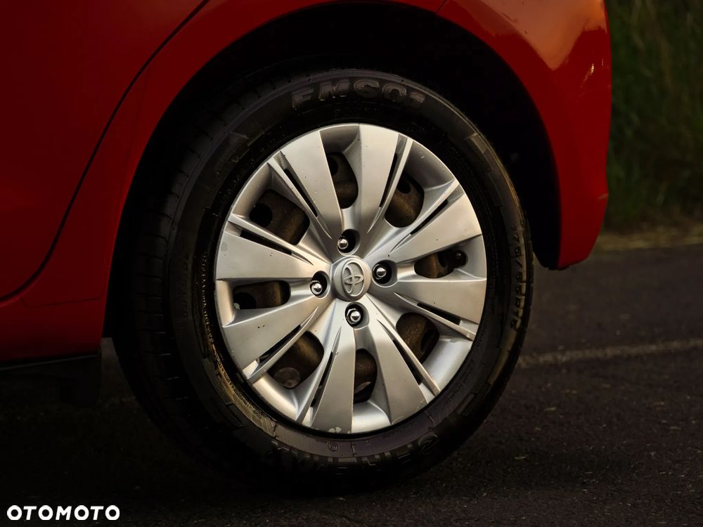 Toyota Yaris 1.0 Active - 10
