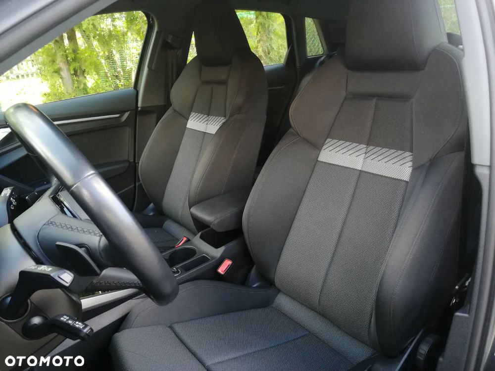 Audi A3 Sportback ver-35-tfsi-sport-s-tronic - 20